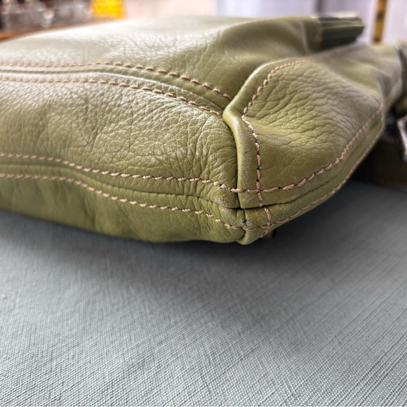 Fossil Green Leather Crossbody Bag - Picture 6 of 16